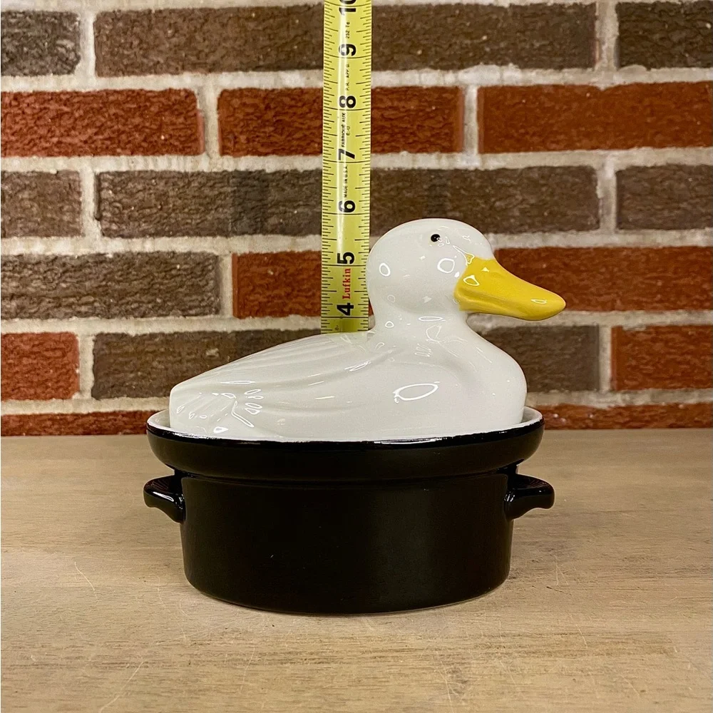 Hall Carbone Small Oval Duck Covered Casserole Baking Roasting Serving Dish 6”‎